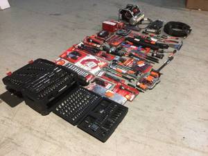 Lot of assorted Husky mechanics tools various types customer returns see pictures