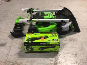 Lot of Greenworks outdoor tools see pictures