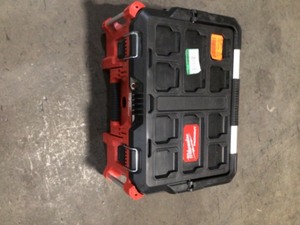 Milwaukee PACKOUT 22 in. Large Portable Tool Box Fits Modular Storage System