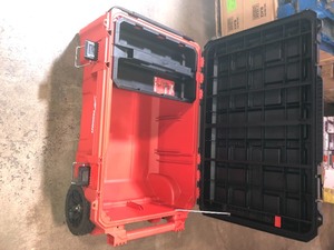 Milwaukee PACKOUT 38 in. Rolling Tool Chest