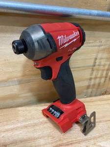 lot 23 image: MILWAUKEE M18 FUEL SURGE 18-Volt Lithium-Ion Brushless Cordless 14 in. Hex Impact Driver (Tool-Only)