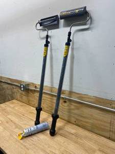 lot 38 image: WAGNER EZ-Twist 45-in Inner-Fed Paint Rollers