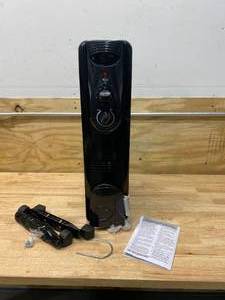 lot 102 image: OMNIHEAT 1500-Watt Oil-filled Radiant Flat Panel Indoor Electric Space Heater with Thermostat