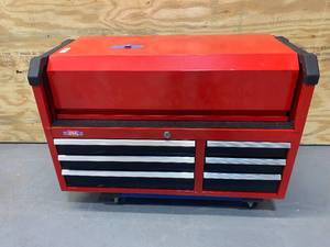 lot 20 image: CRAFTSMAN 2000 Series 41-In 6-Drawer Chest - Red