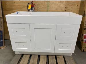 lot 124 image: Bathroom Vanity (White) (Damaged)