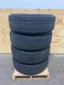 lot 140 image: Wheels off of 2004 Ford Ranger (will fit other models)