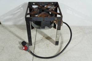 lot 90 image: Propane Cooking Burner