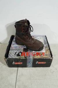 lot 104 image: Rocky 6486 8 Sport Utility Max Boots - Mens 11.5 D