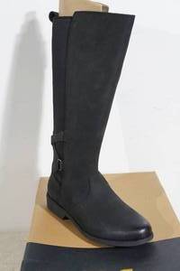 lot 53 image: NEW Teva Ellery Tall Waterproof Boots - Womens 10