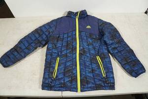 lot 238 image: Snozu Boys Winter Jacket - 1416