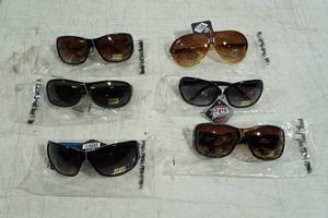 lot 283 image: Assorted Sunglasses