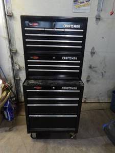 lot 1 image: Craftsman 3-Piece Tool Box With Keys-27 Wide X 61 Tall