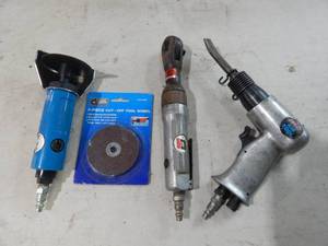lot 13 image: Cut Off Tool, 38 Air Ratchet & Air Chisel