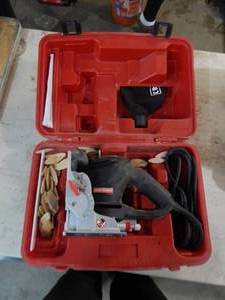 lot 21 image: Craftsman Biscuit Jointer