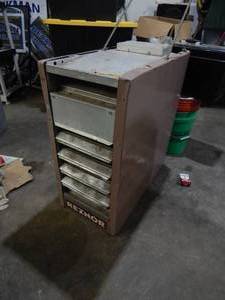 lot 36 image: Reznor 50.000 BTU Garage Heater