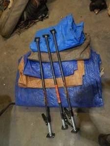 lot 48 image: 4-Tarps & 3-Cargo Load Bars
