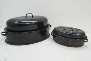 roasting pans