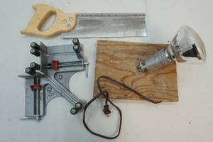 mitre box with saw