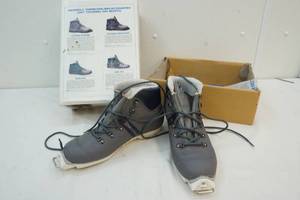womens ski boots