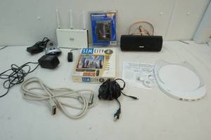 philips speaker and USB mouse pad