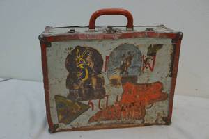travel case and rollerskates