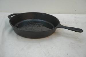 cast iron pan