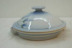 pottery