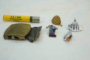 belt buckle and pins