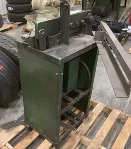 Metal Shear Machine