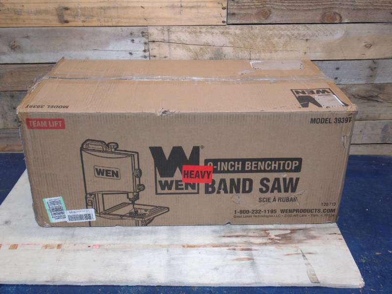lot 1 image: WEN 3939T 2.8-Amp 9-Inch Benchtop Band Saw