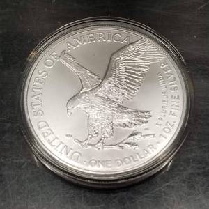 2022 AMERICAN SILVER EAGLE 1 TROY OZ .999 FINE SILVER IN AIRTITE