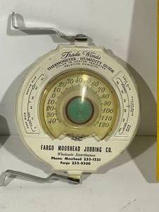 Advertising License Plate Topper & 2 Thermometers