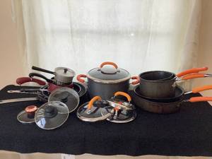 19 Pc. Cookware Set