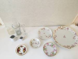 Fine China Pieces, Mismatched