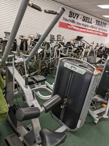 lot 2 image: Matrix Lat Pulldown S33...