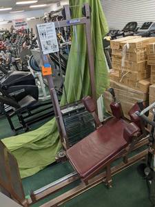 lot 17 image: Eagle Fitness Systems by Cybex Leg ...