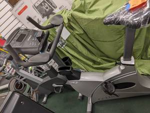lot 67 image: TRUE Z5 Stationary Bike with Displa...