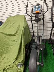 lot 75 image: NordicTrack Commercial 1300 Ellipti...