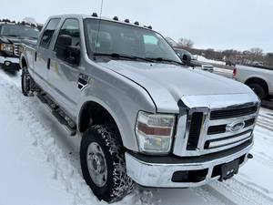 2010 Ford F-250 XLT Crew Cab 4x4