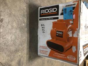 1625 CFM Blower Fan Air Mover with Handle and Wheels by RIDGID Customer Returns See Pictures