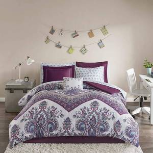 lot 115 image: Intelligent Design Comforter Set, Queen, Tulay Purple