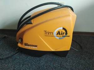 lot 61 image: Bostitch Air Compressor