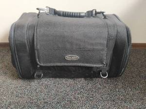 lot 63 image: Duffel Bag