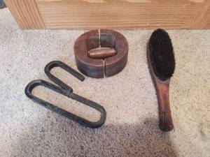 lot 73 image: Vintage Lot