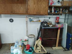 lot 84 image: Misc. Garage