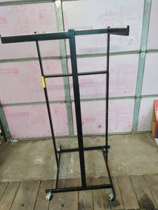 lot 210 image: Clothing Rack