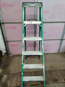 lot 213 image: Step Ladder