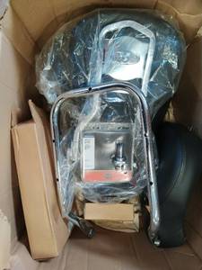 lot 10 image: Motorcycle Seat Set