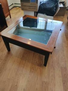 lot 105 image: Coffee Table