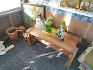 lot 138 image: Collection of Garden  Items and Dcor